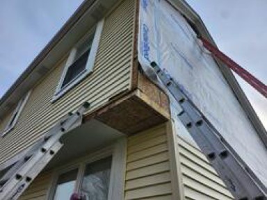 Vinyl Siding Repair 2