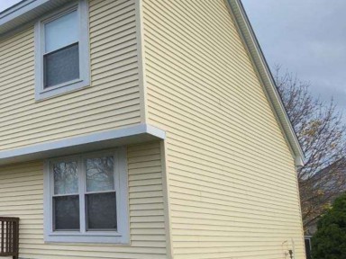 Vinyl Siding Repair 4