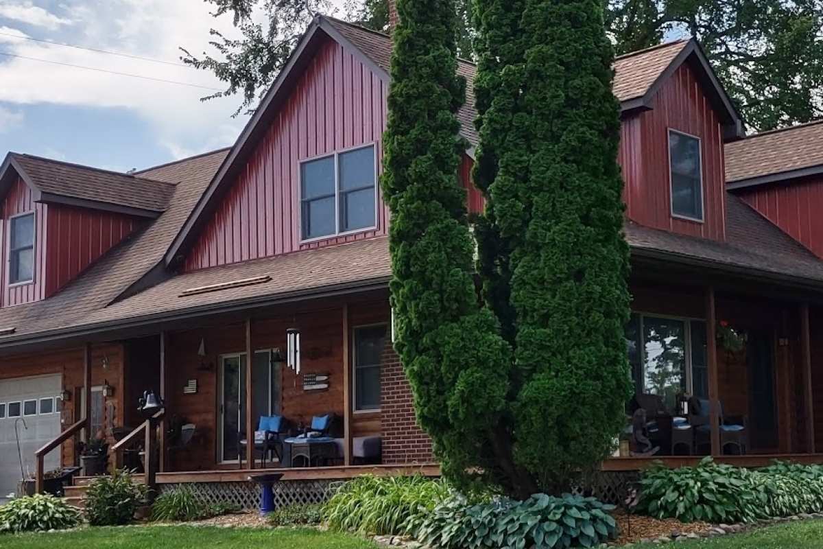 A newly built custom home by Michigan Exterior Pros